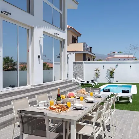 Vila Karat Ocean Golf *
